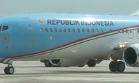 Pesawat Kepresidenan Mendarat Perdana di Bandara Kertajati