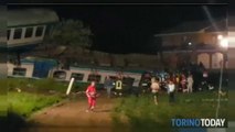 Torino, treno travolge tir: 2 morti, feriti