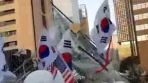 촛불 조형물 부수고 경찰 폭행 '태극기 집회' 참가자 구속 / YTN