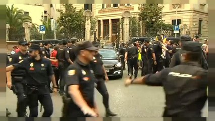 Cataluña: 29 detenidos por el presunto desvío de fondos para el 'procés'