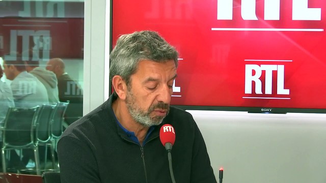 Michel Cymes : La prise de notes sur clavier est criminelle pour le cerveau