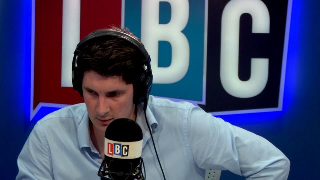 Roger Stone Insists Emails For Assange Prove He's Innocent