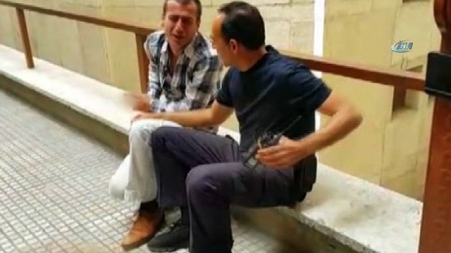 Uyuşturucudan 16 yıl hapis cezası aldı, adliye kapısında gözyaşlarına boğuldu