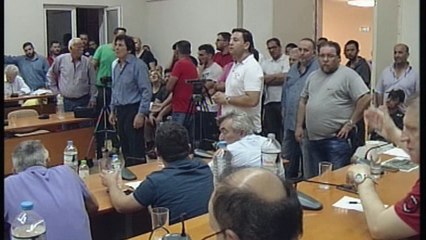 Μετεγκατάσταση και καταστροφή του καταυλισμού αποφάσισε το ΔΣ Θηβαίων