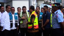 Momen Pesawat Kepresidenan Mendarat di Bandara Kertajati