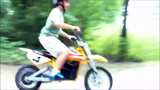 My Razor Electric MX-650 Dirtbike. Jumping, Tailwhips, Cross-ups, & Donuts ;-)