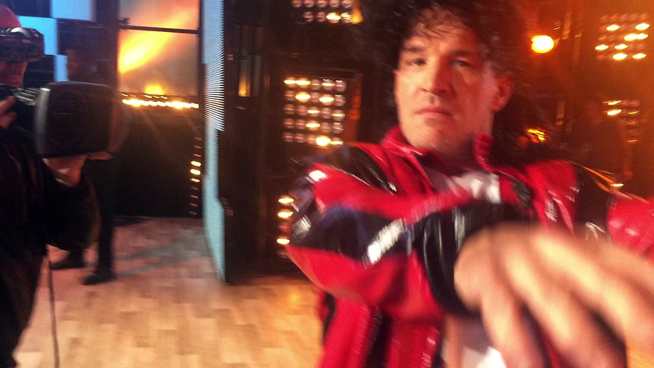 TPMP : Déguisé en Michael Jackson, Benjamin Castaldi fait le show pendant la pub (Exclu Vidéo)