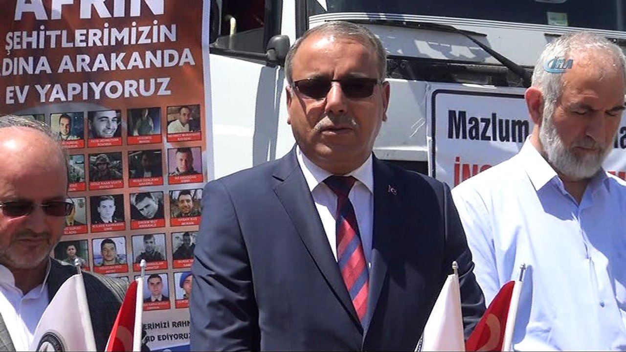 Afrin'e 6 tır insani yardım malzemesi gönderildi