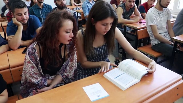 'Muhabir' kitabı iletişim öğrencilerinin temel kaynağı oldu - ISPARTA