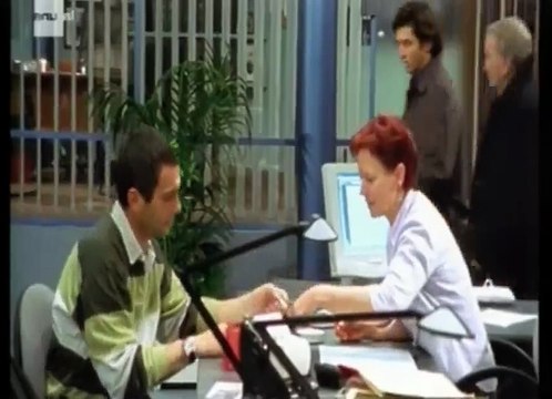 Femme de footballeurs 0903 Temps mort Part 03