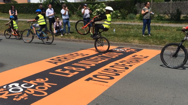 300 écoliers sur le futur parcours du Tour de France