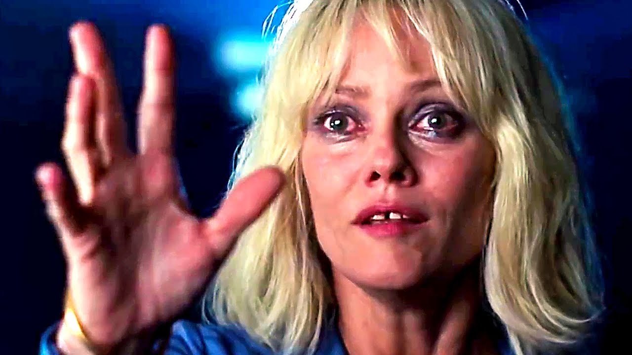 UN COUTEAU DANS LE COEUR Bande Annonce