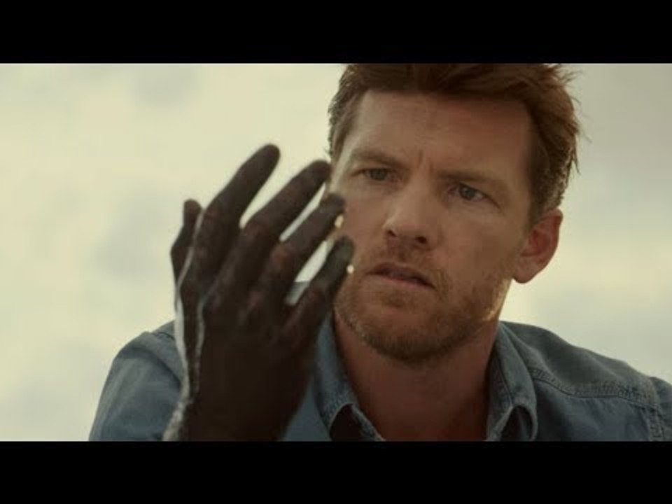 8 Terrible Actors Who Got Lucky Breaks