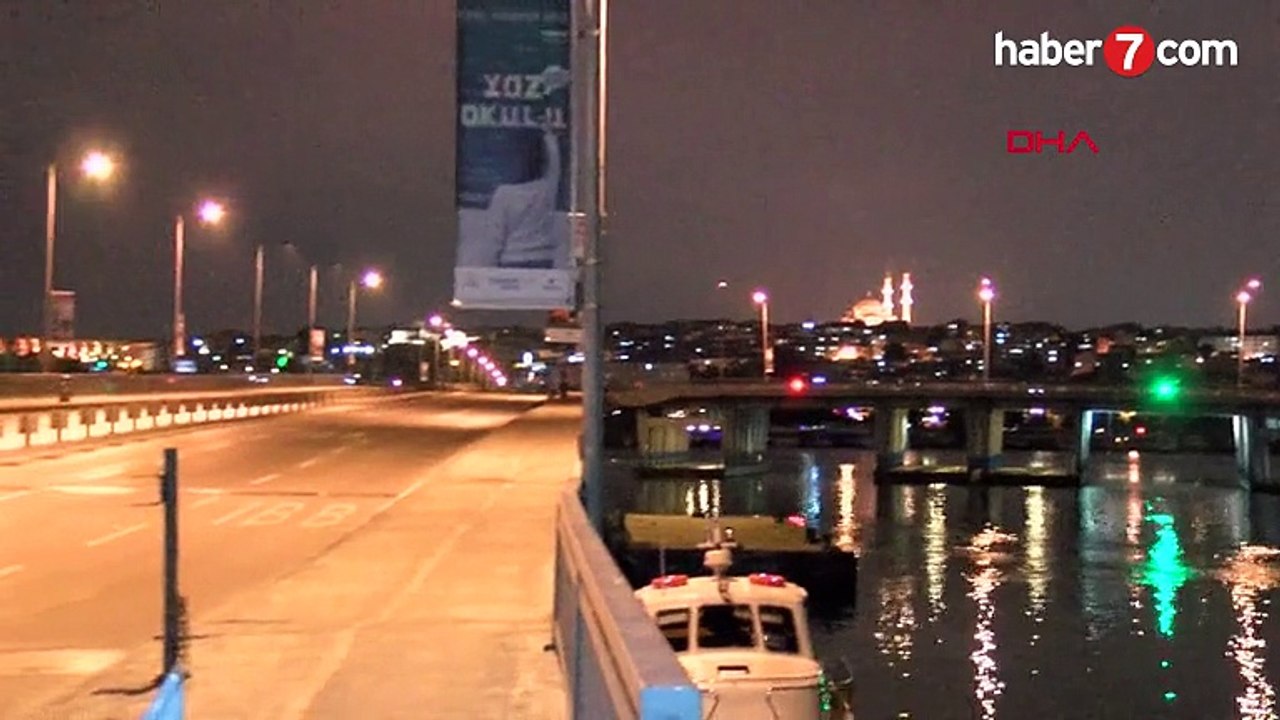 Karaköy İskelesi Yerine Yerleştirildi