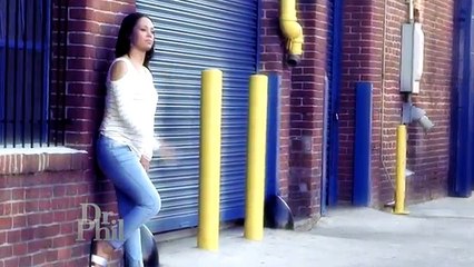 21-Year-Old Says Mom Gives Her A Hard Time About Escorting But Has No Problem Taking The Money