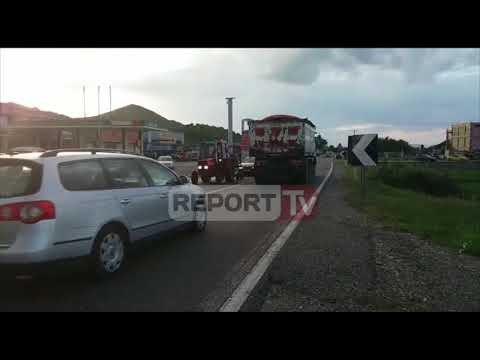 Report TV - Aksident i trefishtë në Shkodër, ndërron jetë 62-vjeçari