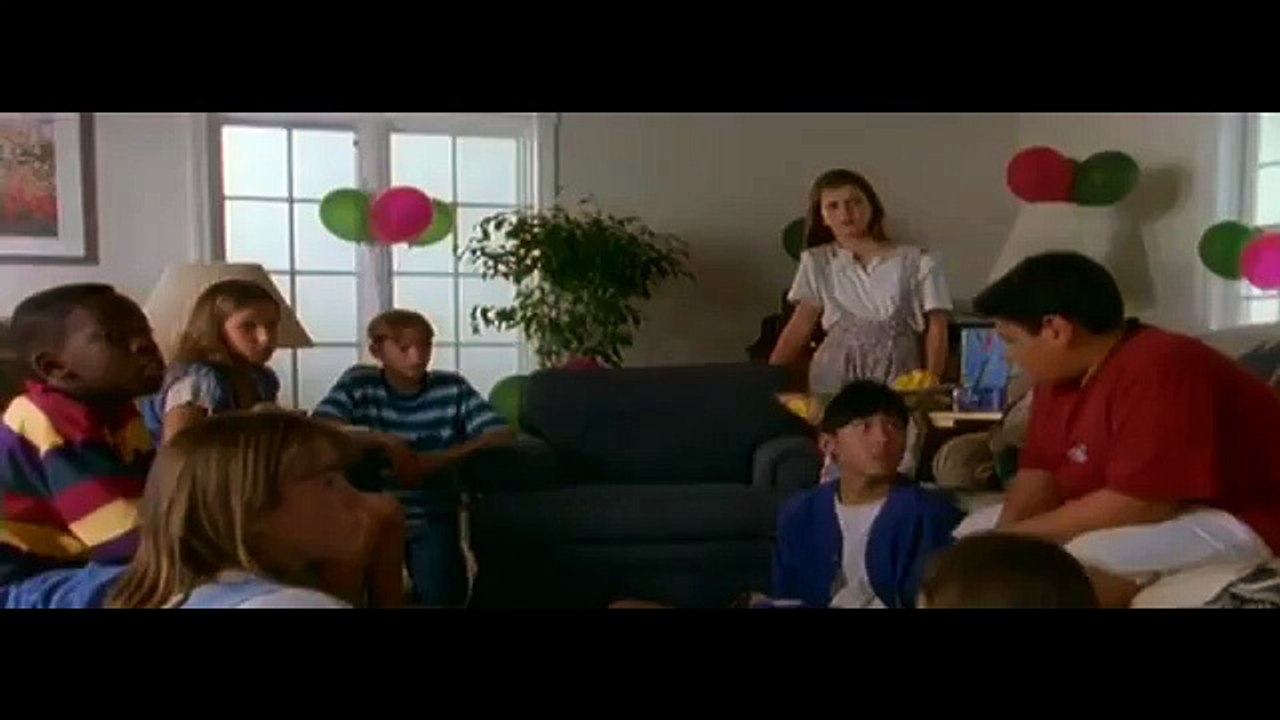 Goosebumps S1E2 The Cuckoo Clock of Doom