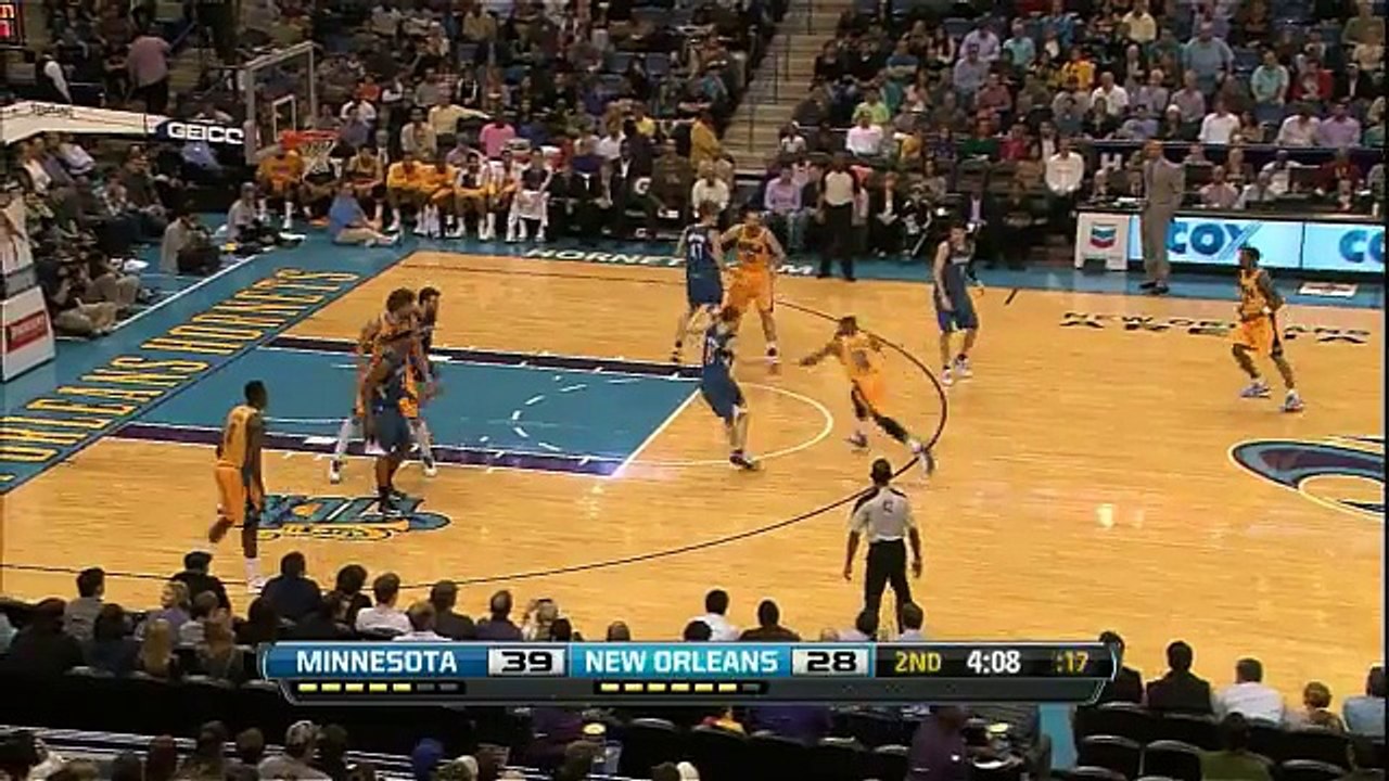 2013 - Aminu Attacks the Rack