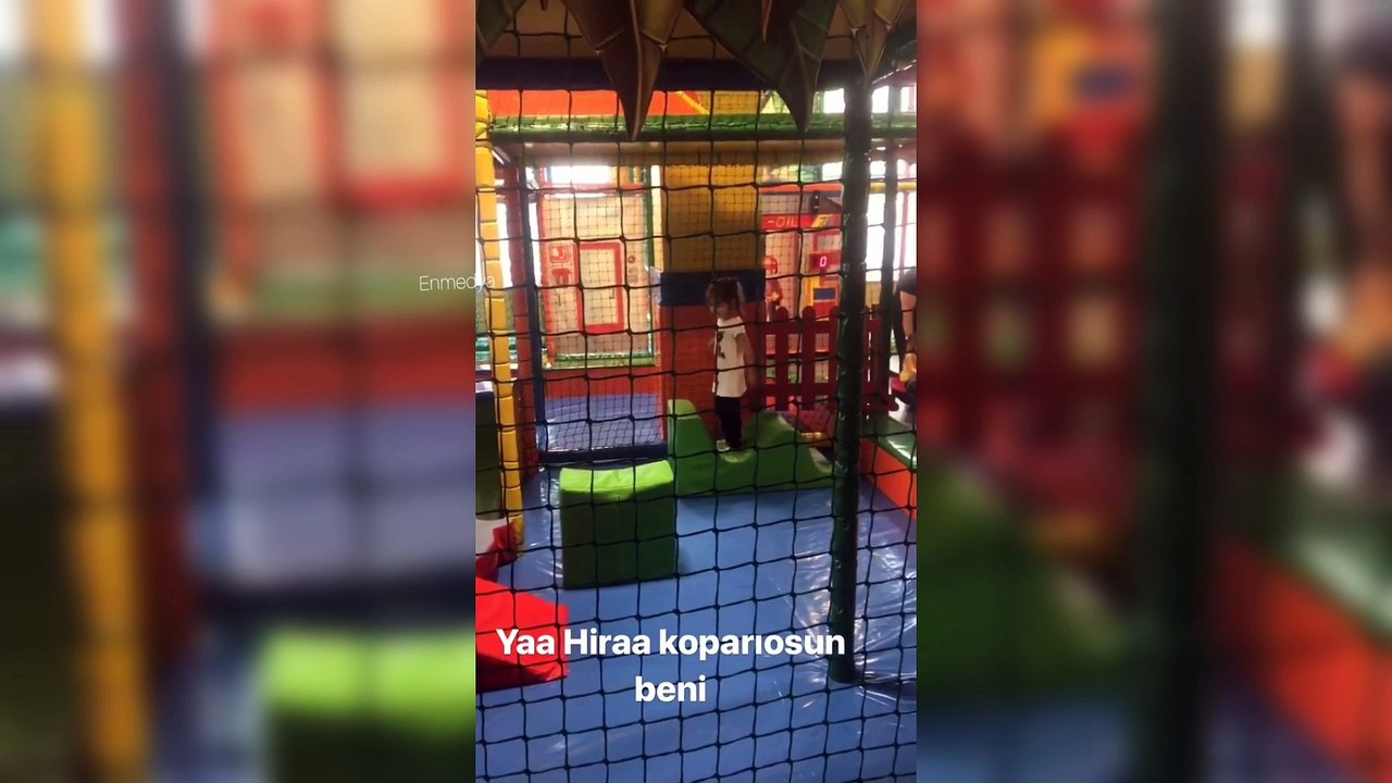 "Ya Hira Koparıyorsun Beni!" Demet Akalın Okan Kurt İle "73. AY!" | Demet Akalın'ın İnstagram Hikayesi #Enmedya