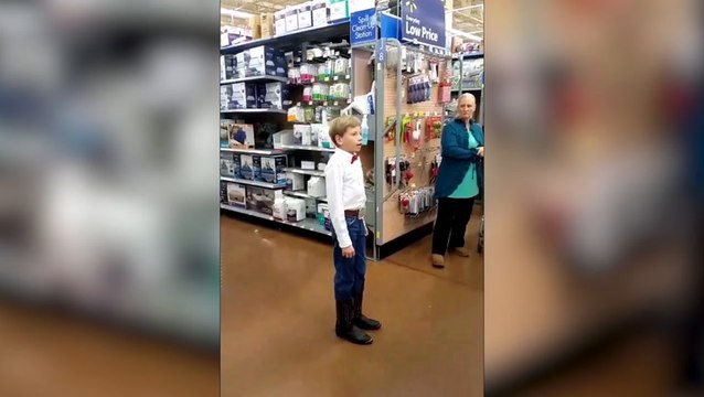 Walmart Boy Wins Over the Internet