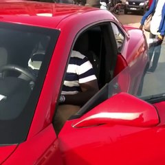 Decouvrez la voitur du lutteur Siteu