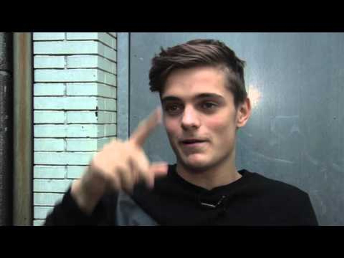 Martin Garrix about Turn Up The Speakers with Afrojack - Video Dailymotion