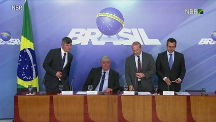 Suspensa greve dos caminhoneiros