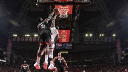 Block of the Night: Clint Capela