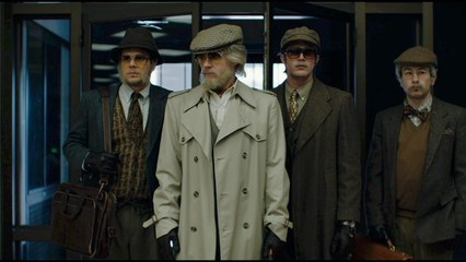 Evan Peters, Ann Dowd In 'American Animals' New Trailer