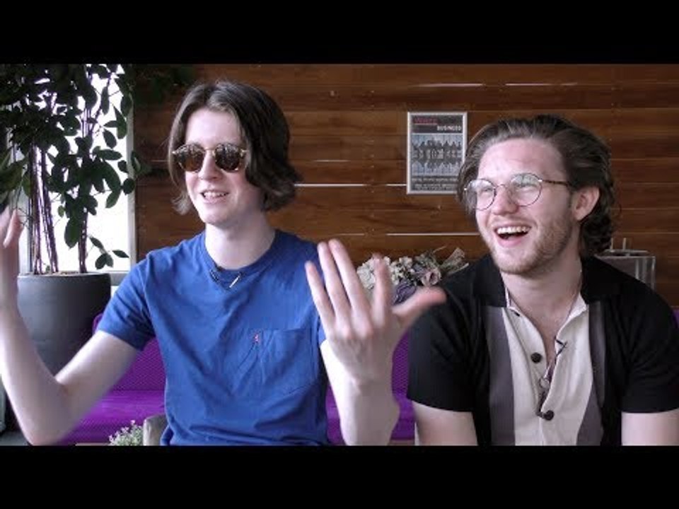 Nummer 1 positie niet belangrijk voor rockband Blossoms