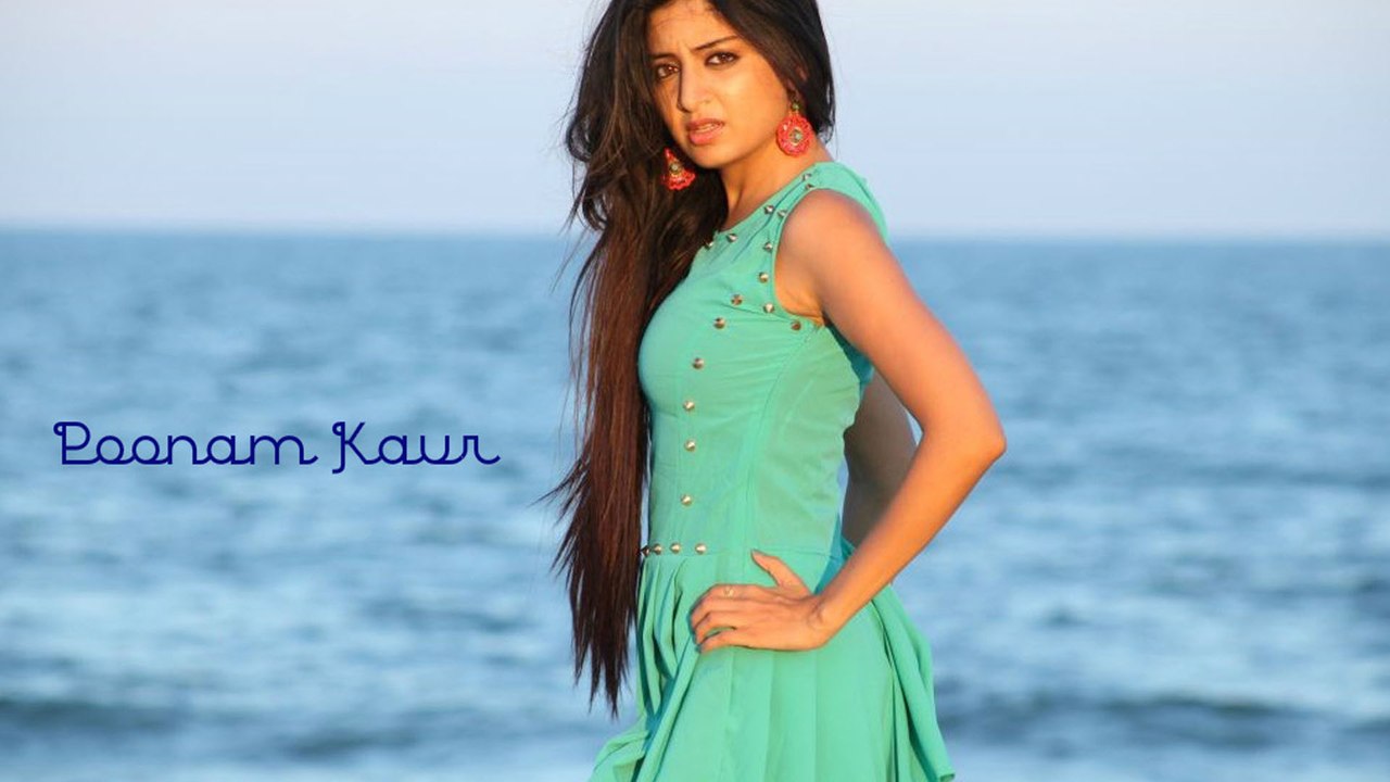 Poonam kaur Tweets About A Director