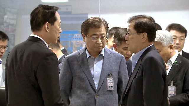 문 대통령, NSC 상임위 소집... 북미 정상 직접 소통해야 / YTN