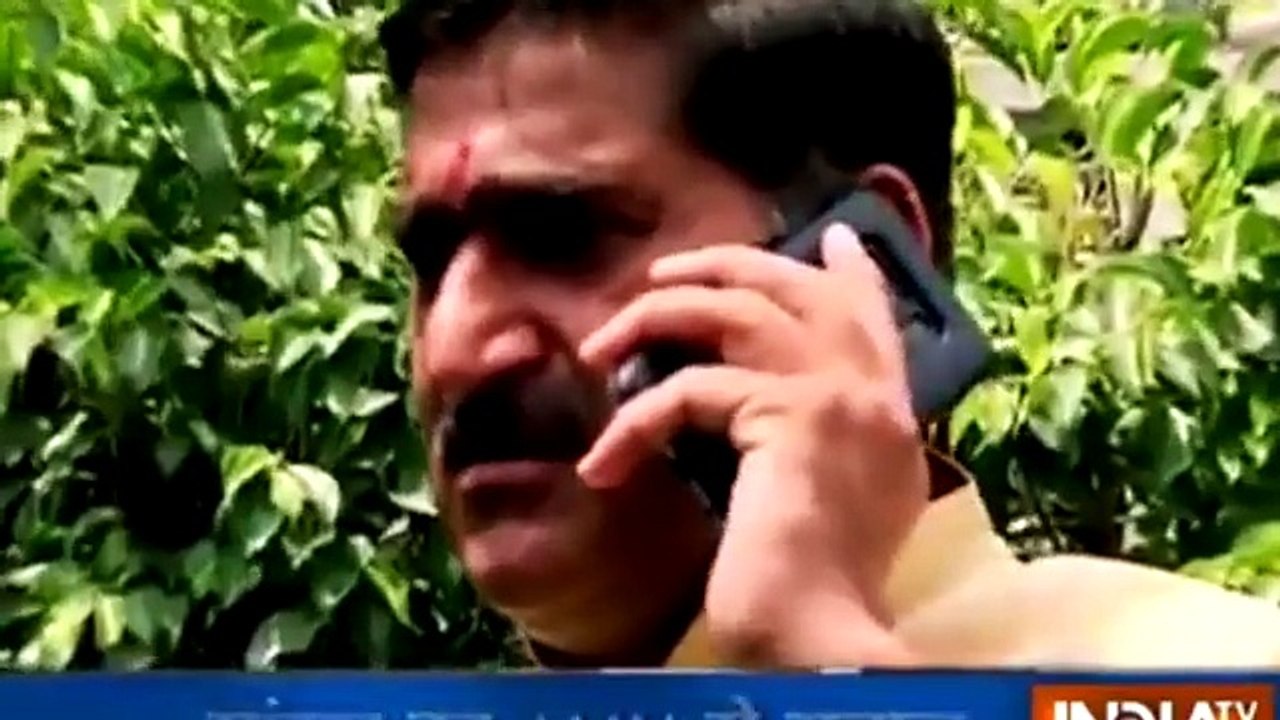 غدارنواز شریف کا یار مودی دیکھیں انڈیا میں مسلمانوں کے خلاف کیاکر رہا ہے،اس ویڈیو کو دیکھ کر نواز شریف کی غداری میں کوئی شک نہیں رہے گا