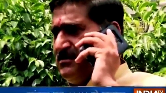 غدارنواز شریف کا یار مودی دیکھیں انڈیا میں مسلمانوں کے خلاف کیاکر رہا ہے،اس ویڈیو کو دیکھ کر نواز شریف کی غداری میں کوئی شک نہیں رہے گا