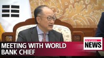 President Moon meets with World Bank chief, pledges active contributions to Africa's economic development