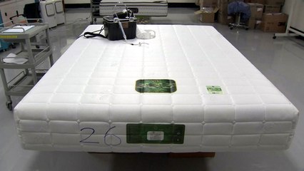 라돈 침대 14종 추가 확인...방사능 최고 13배 / YTN