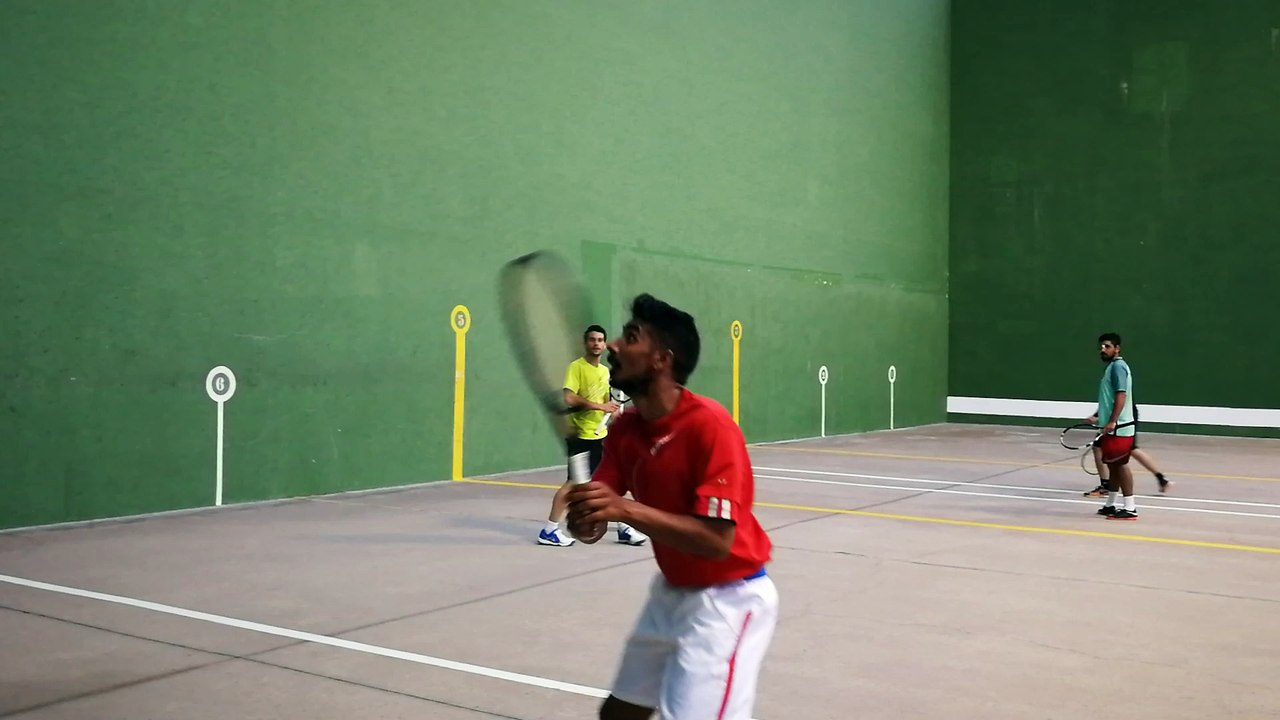 Frontenis open de Rivas 1ª fase grupo C  1º vs 3º ultimos tantos emocionantes