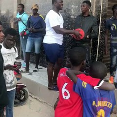 Vidéo : la visite surprise de Siteu chez Modou Lo