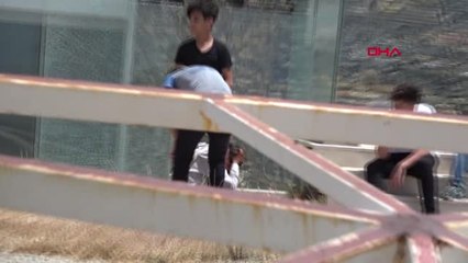 Muğla Erkek Arkadaşı Bikinili Fotoğrafını Paylaşınca Sinir Krizi Geçirdi