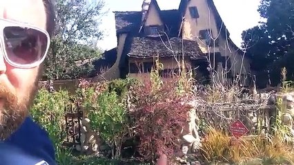 TheDailyWoo - 950 (2/6/15) Beverly Hills WITCH HOUSE