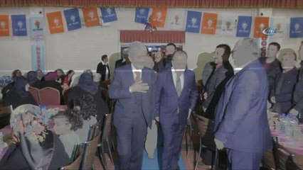 Mustafa Tuna, Elmadağ ilçesinde vatandaşlarla orucunu açtı