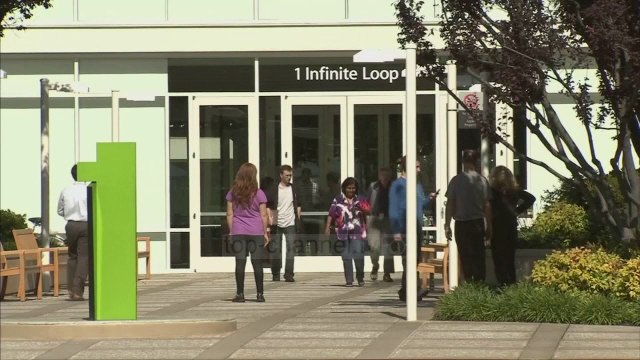 Apple dëmshpërblehet me 539 mln dollarë nga Samsung - Top Channel Albania - News - Lajme