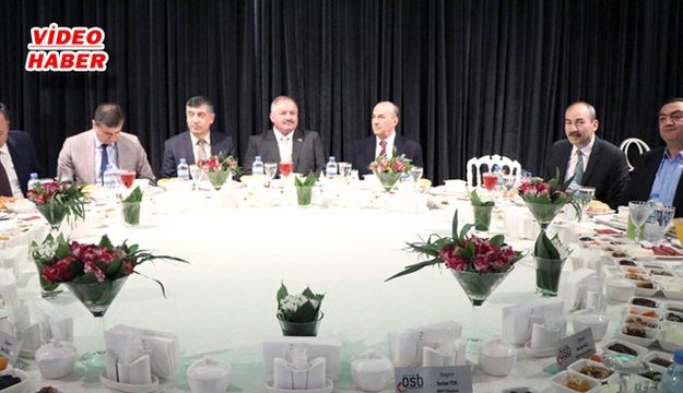 (25 Mayıs 2018) OSB BAŞKANLIĞI’NIN İFTARI SANAYİCİLERİ AYNI SOFRADA BULUŞTURDU…