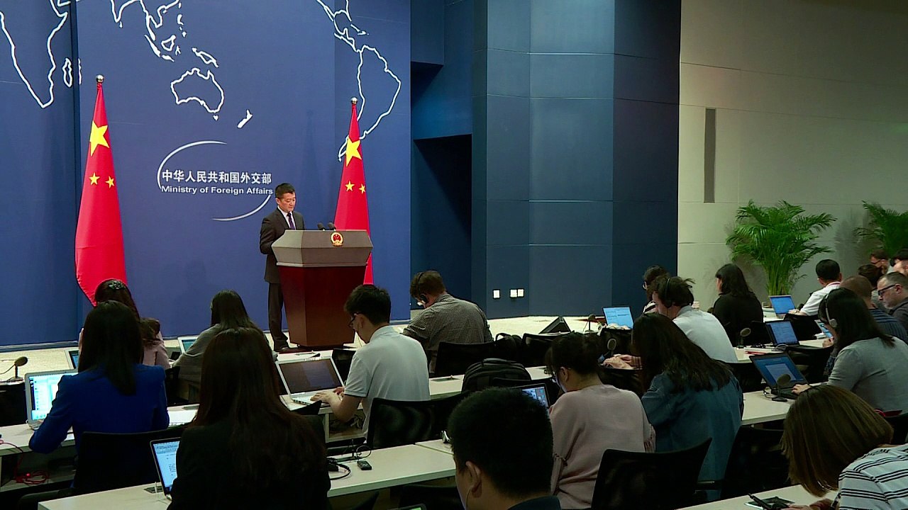 China pede boa vontade a EUA e Coreia do Norte