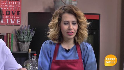 Te gatuajme me Zonjen Tefta PJ1 Role me marenga