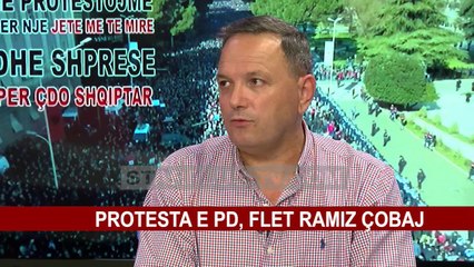 Video herunterladen: PROTESTA E OPOZITËS, RAMIZ ÇOBAJ: FTOJ QYTETARËT NË PROTESTËN E OPOZITËS