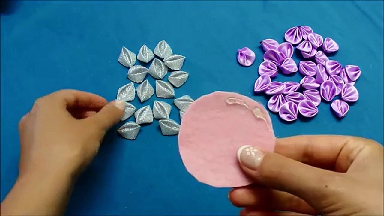 How To Make Kanzashi Flower Diy Ribbon Flowers Kanzashi Flores De Cinta Video Dailymotion