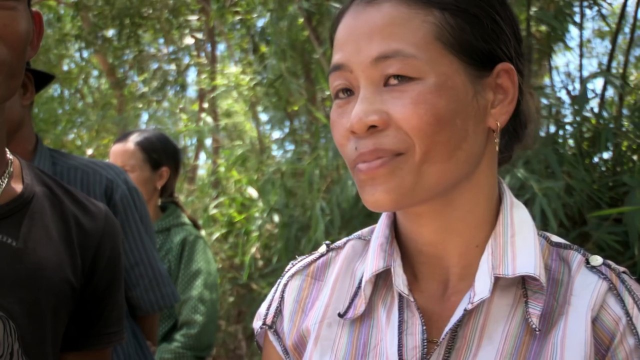Stealing pet dogs for meat in Vietnam | Unreported World