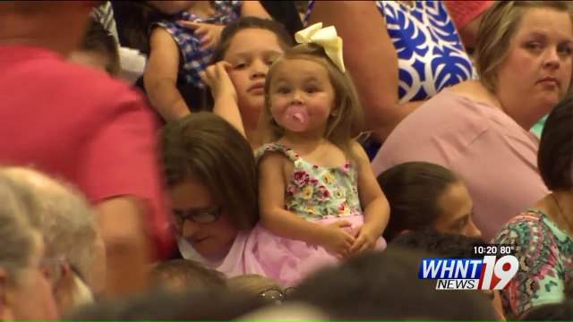 Soldier Surprises Son at High School Graduation