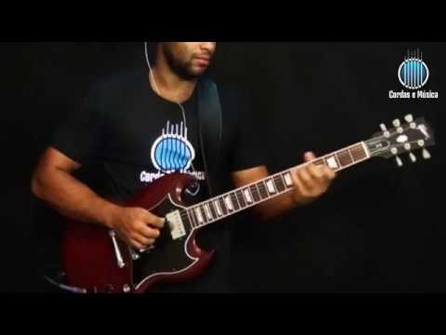 Novo Professor de Guitarra Country e Blues (Leo Ferreira) - Cordas e Música